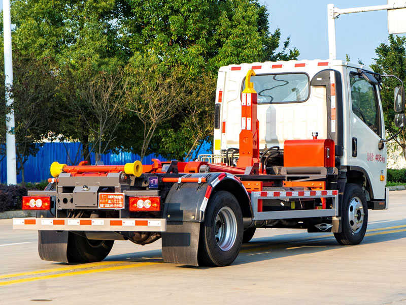 garbage-trucks-for-lagos-1