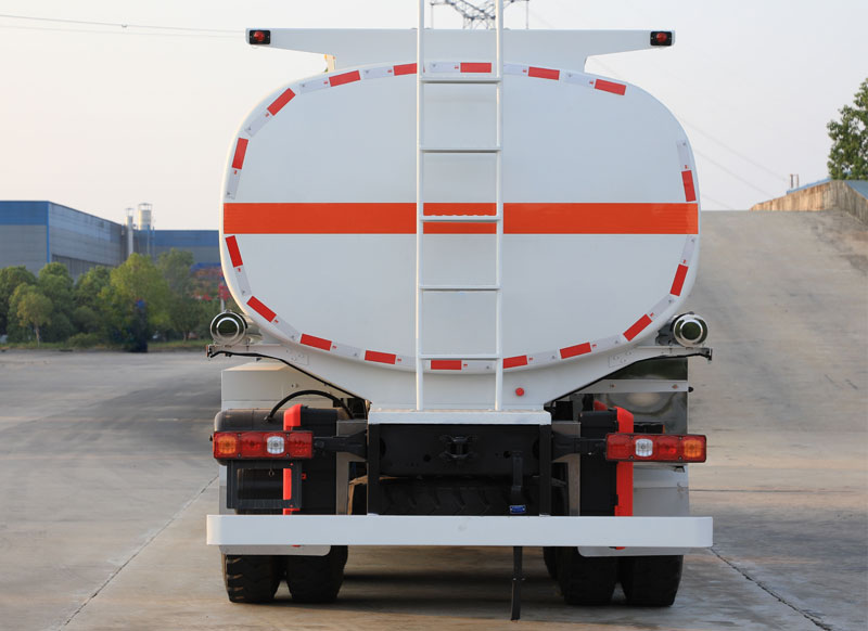 shacman-20cbm-tanker-truck-3