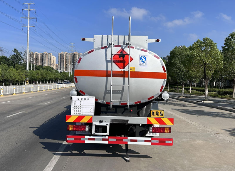 shacman15cbm-mobile-refueling-truck-6