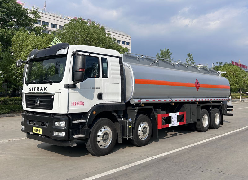 sinotruk-8x4-27