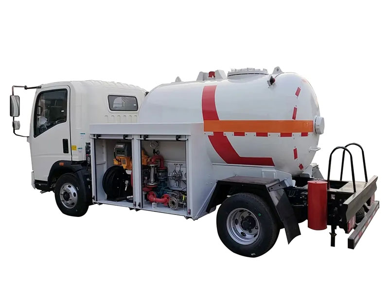 5.5CBM LPG Bobtail Tank Truck