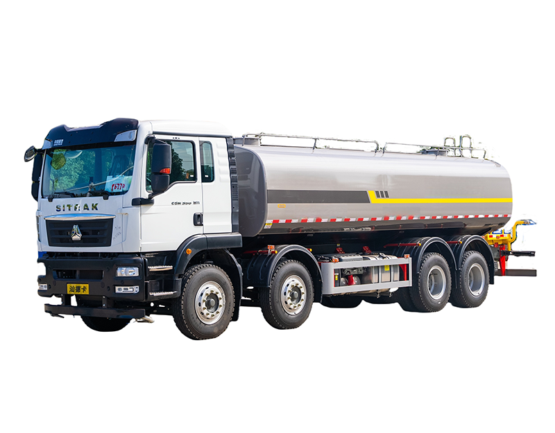 25CBM Sitrak 8x4 Water Tank Truck