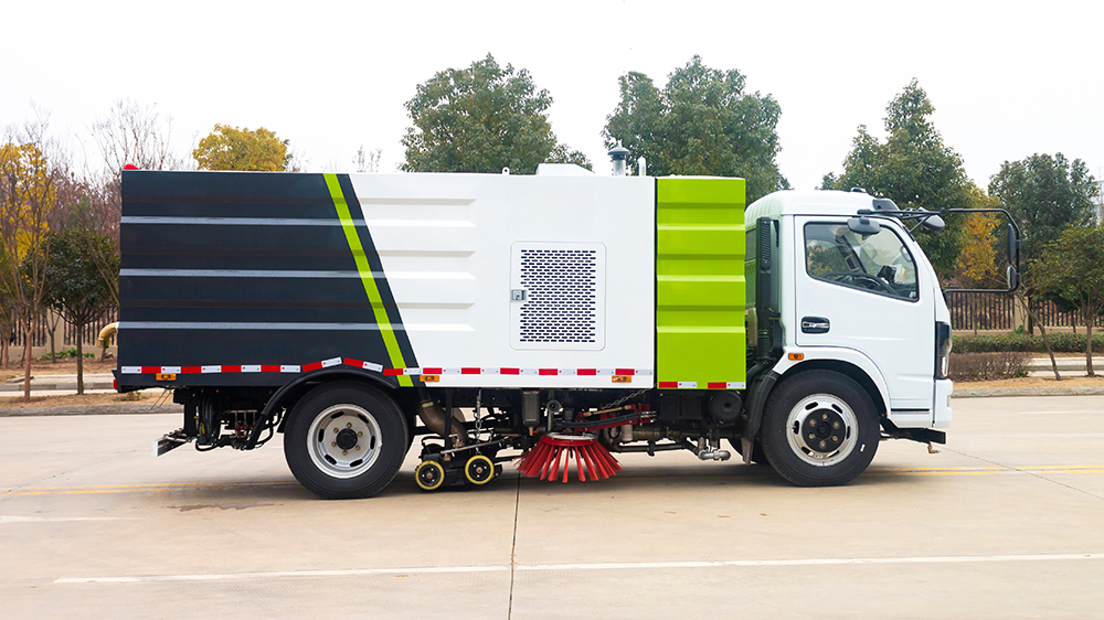 dongfeng-road-cleaning-truck