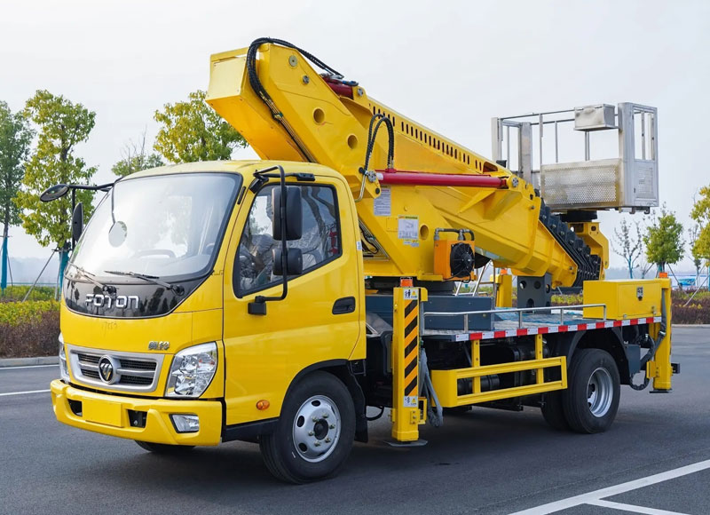 foton-33m-aerial-work-platform-trucks-3