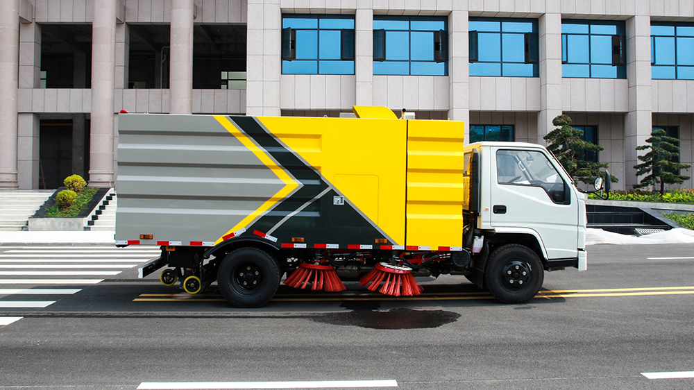 jmc-road-sweeper-truck