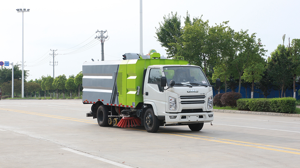 jmc-street-sweeper-truck