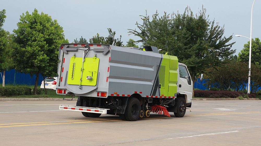 jmc-vacuum-road-sweeper-truck