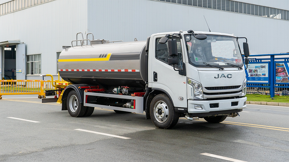mixer-truck-water-tank