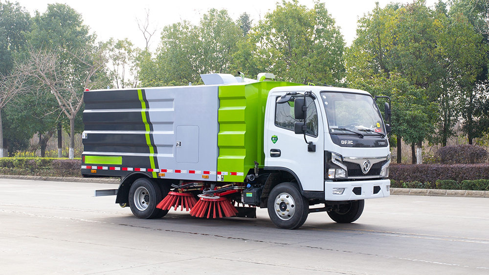 road-sweeper-truck