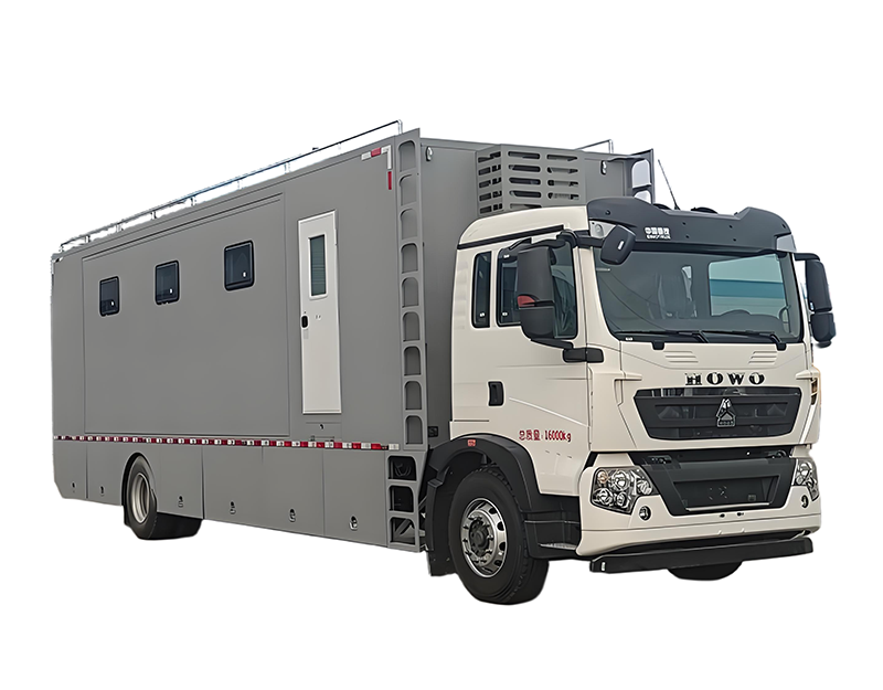 Sinotruk HOWO Camping Truck