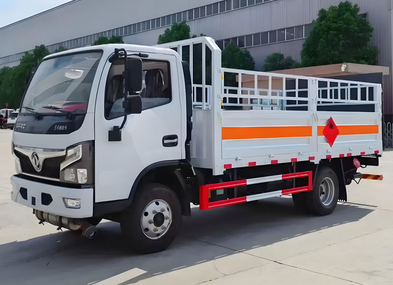 dongfeng-gas-cylinder-transport-truck-1