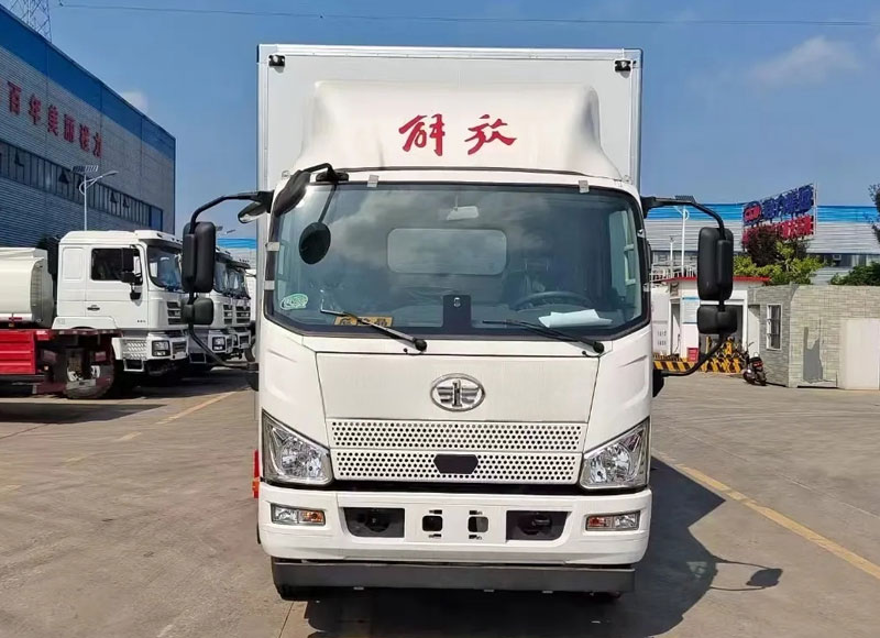 faw-flammable-liquid-van-transport-truck-5