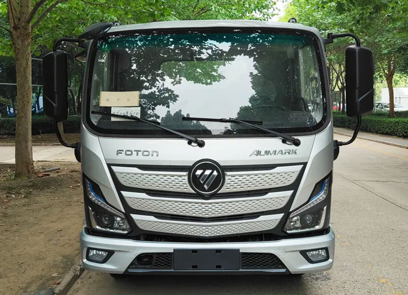 foton-light-cargo-trucks-2