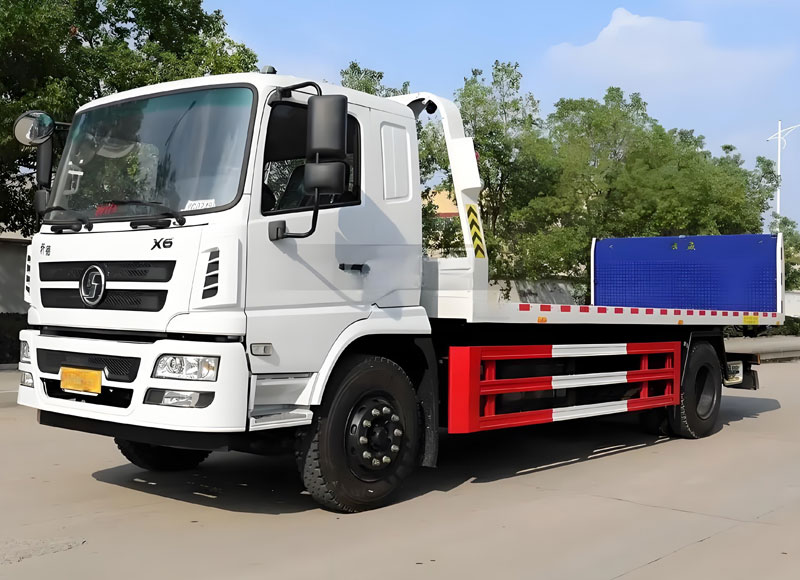 sinotruk-howo-140hp-wrecker-trucks-2