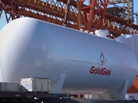 Delivery photos of LPG storage tanks Delivery photos of LPG storage tanks