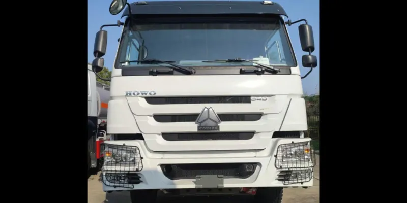HOWO 6x4 Fuel Tank Truck