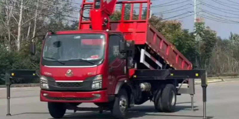 Heavy-duty Truck Crane Ready to Work