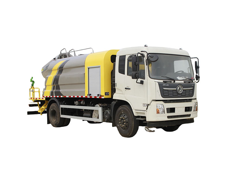 How to Choose a Dust Suppression Vehicle: Tank Capacity, Spray Range and Application